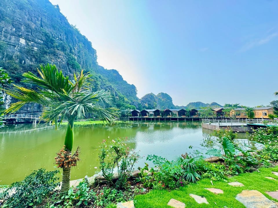 Nearby landmark, Spring, Natural landscape, Lake view, Mountain view