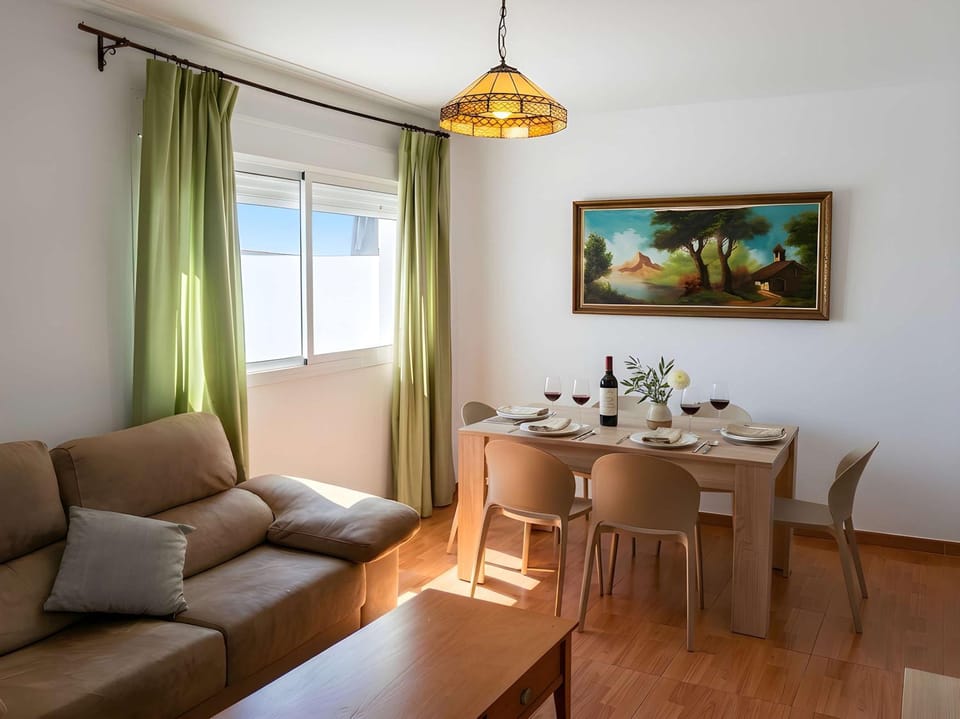 Apartamento 2 dormitorios con aire acondicionado Solo para familias y parejas 2 A Apartment in Conil de la Frontera
