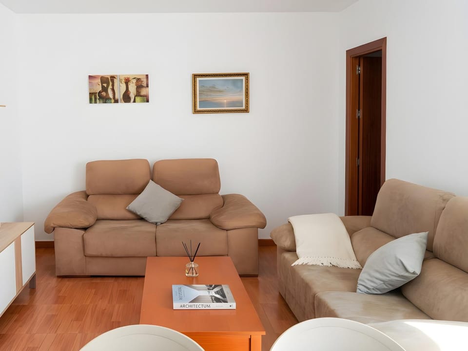 Apartamento 2 dormitorios con aire acondicionado Solo para familias y parejas 2 A Apartment in Conil de la Frontera