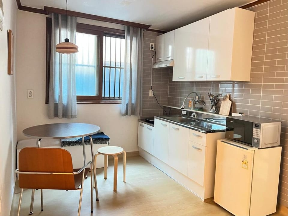 신사동, 압구정동 한가운데 최고의 위치 Apartment in Seoul