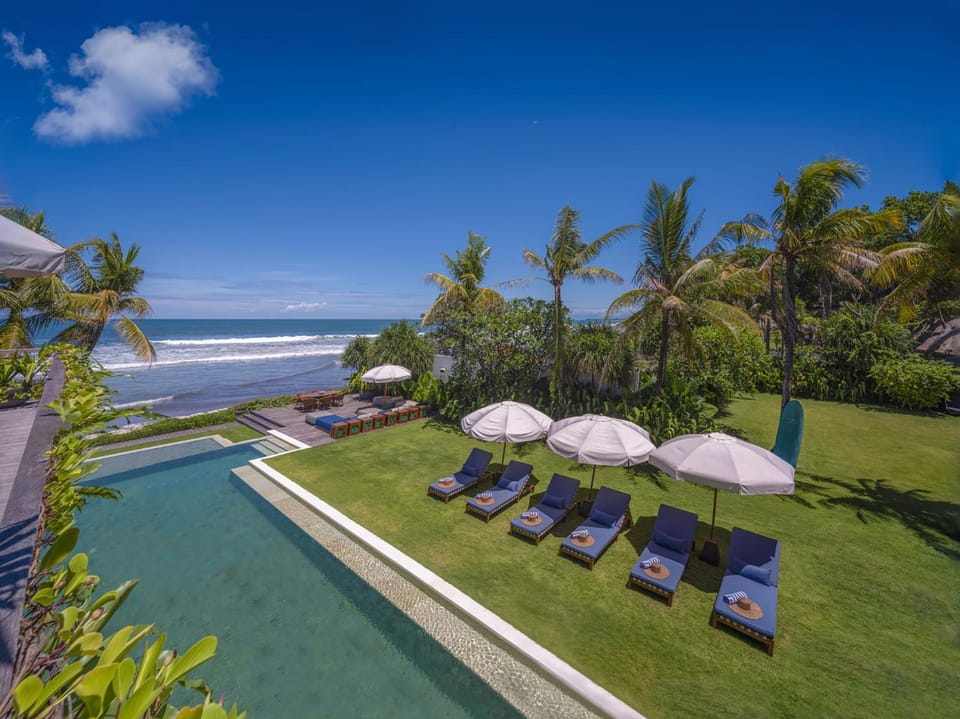 Sea view, Swimming pool