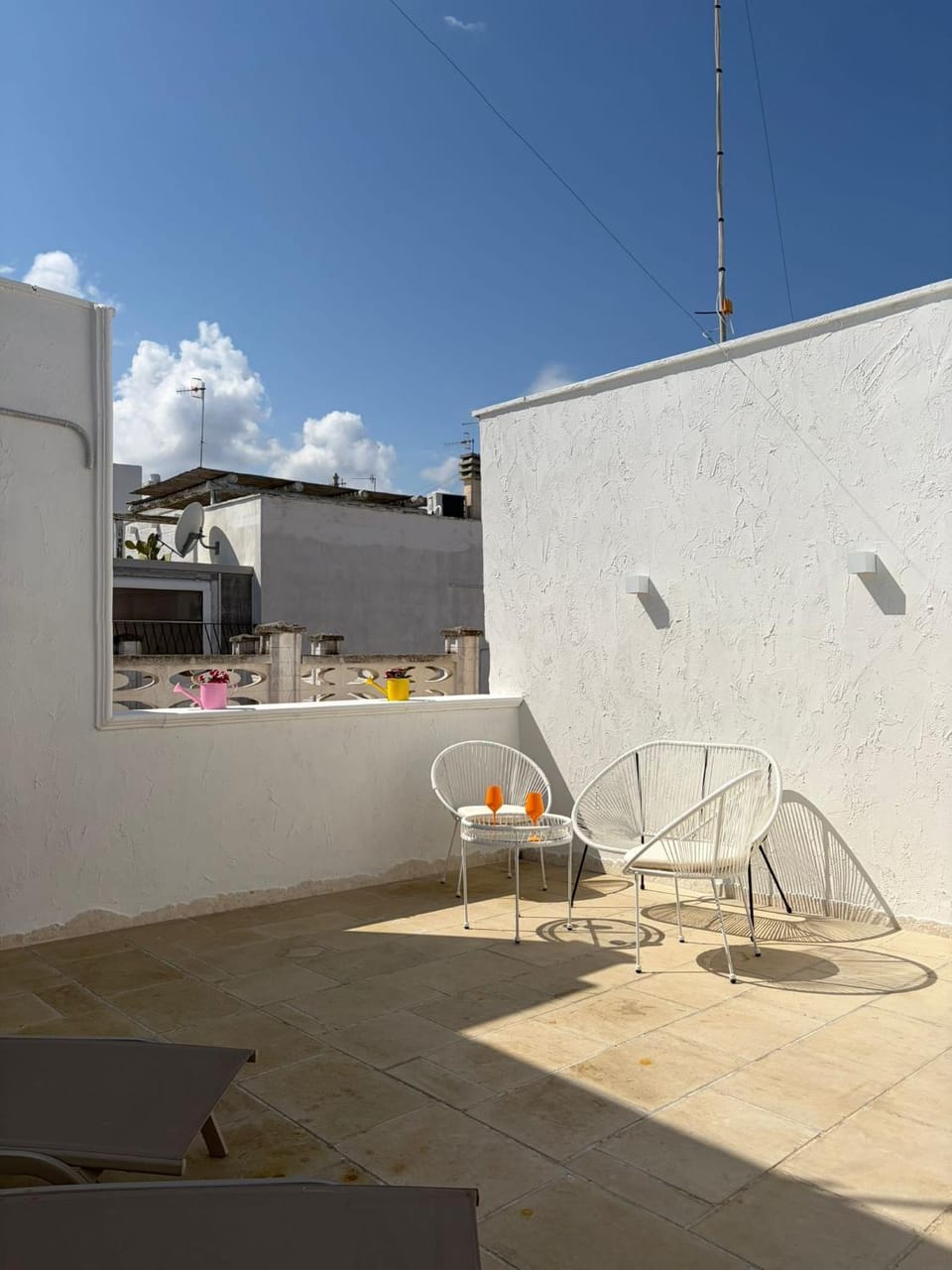 View (from property/room), Balcony/Terrace, sunbed
