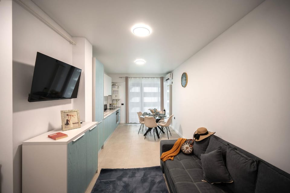 BabyBlue Apartment in Odyssey Pools SPA and Parking Resort Apartment in Constanța County