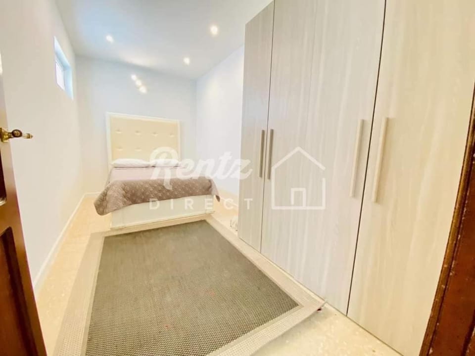 LUX Villa near Valletta and Sliema walking distance House in Malta