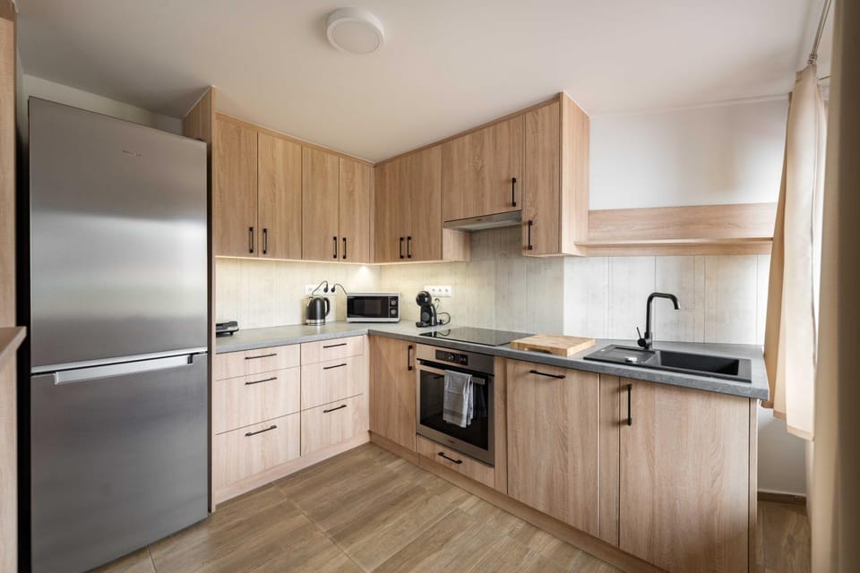 Kitchen or kitchenette, oven