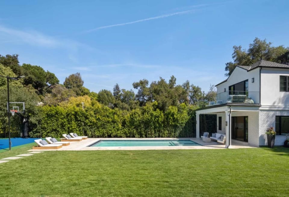 Villa Pacific in Los Angeles Villa in Brentwood