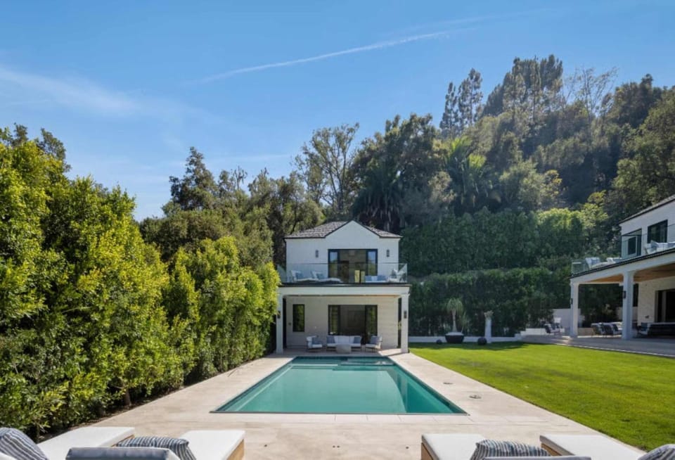 Villa Pacific in Los Angeles Villa in Brentwood