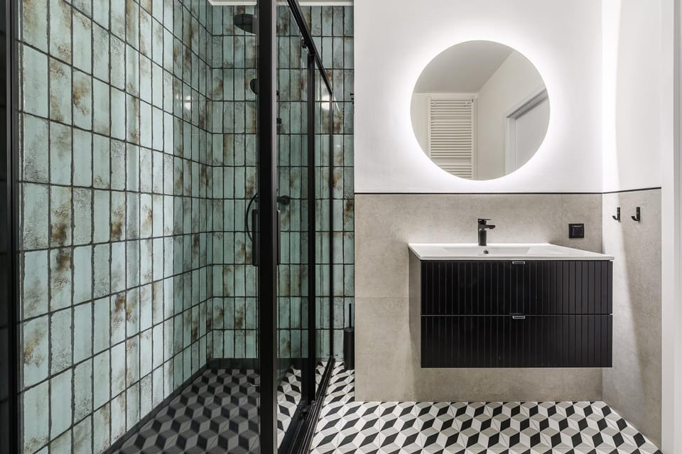 Shower, Bathroom