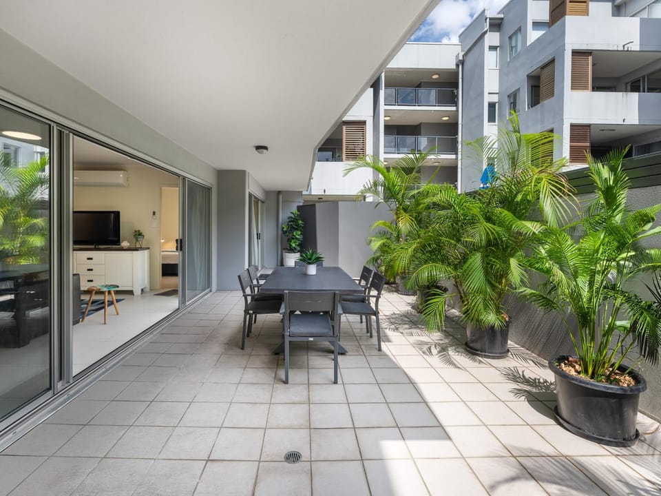 Patio, Balcony/Terrace, Balcony/Terrace, Seating area