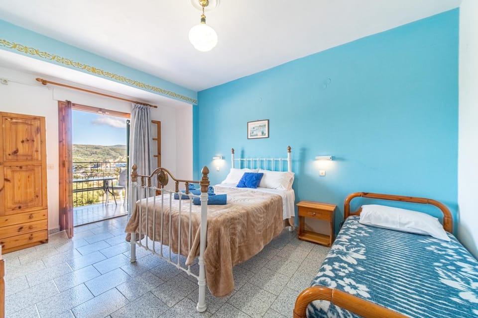 Property building, Living room, Bedroom