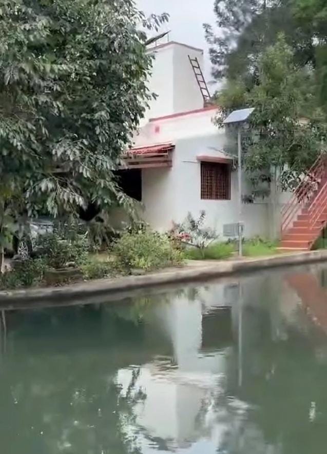 Natural landscape, Swimming pool