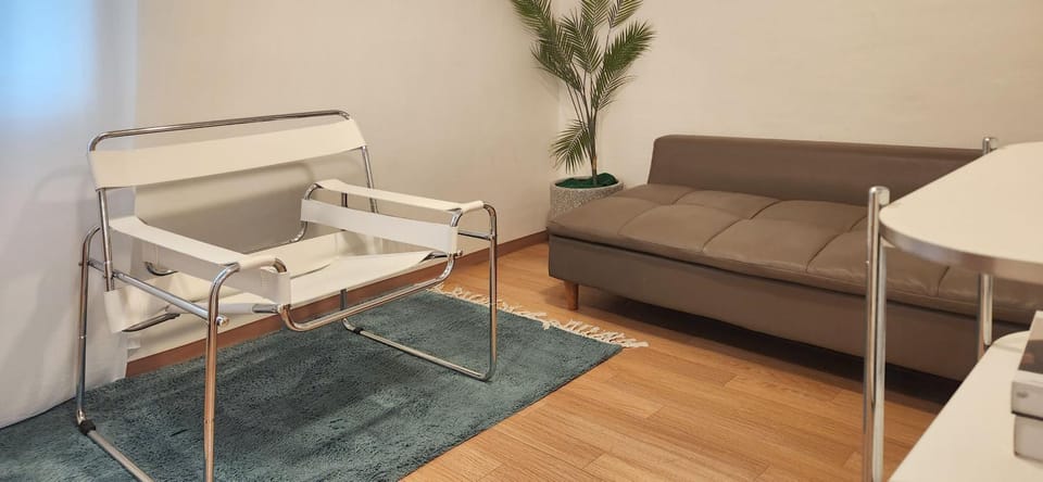 연지 아트하우스 White Linen House Apartment in Seoul