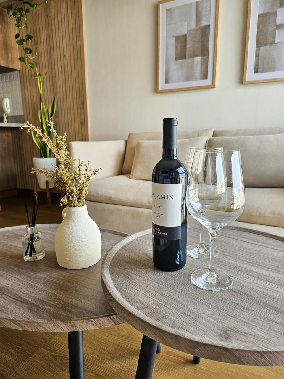 Cozy & Modern Apt with City View in San Isidro Apartment in Lince