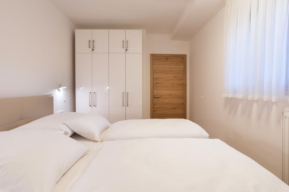 Property building, Bedroom