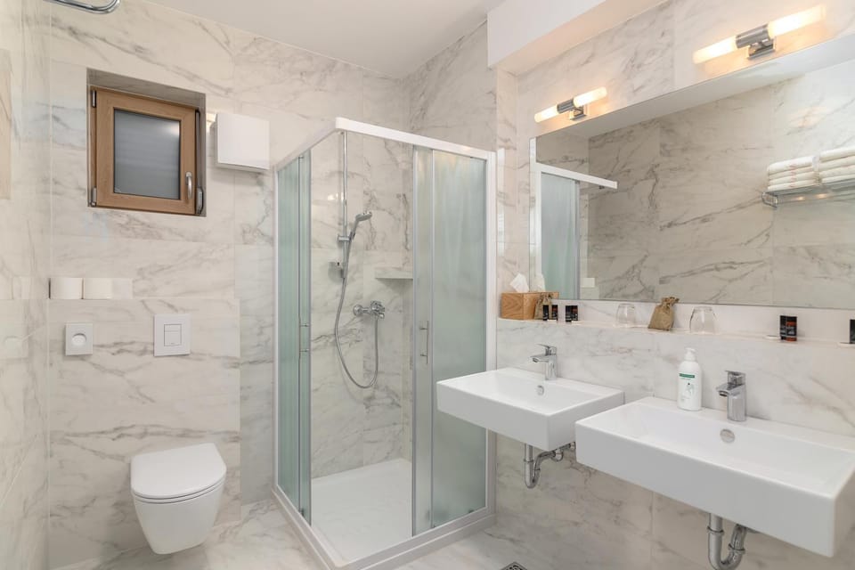 Property building, Bathroom