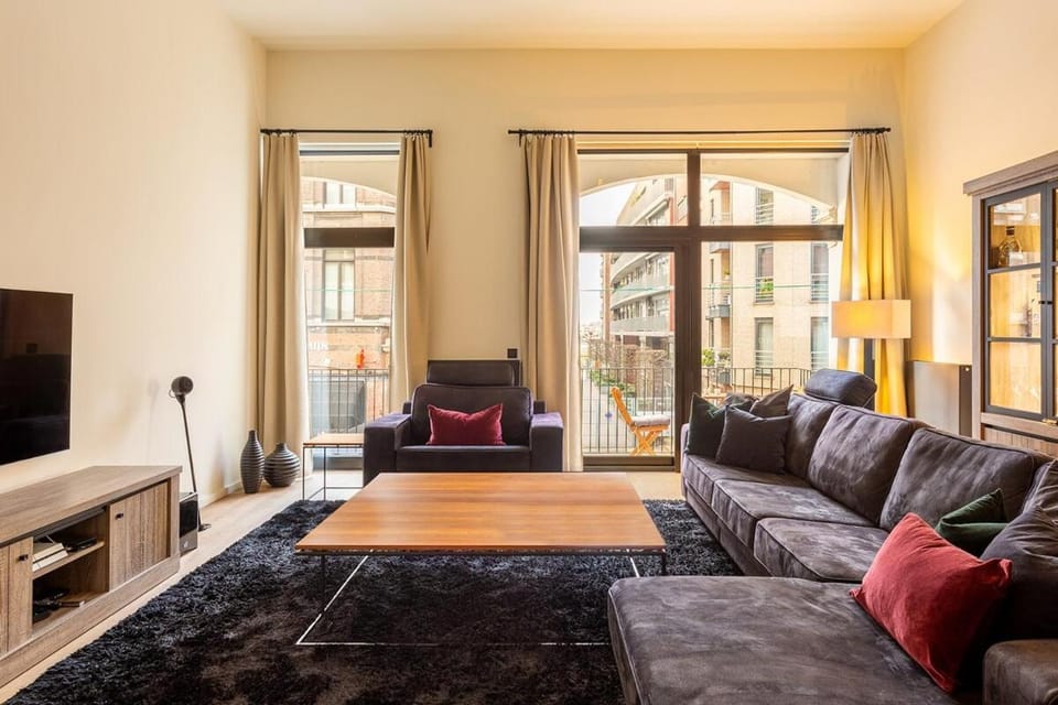 Luxurious 2 bedroom home Apartment in Antwerp