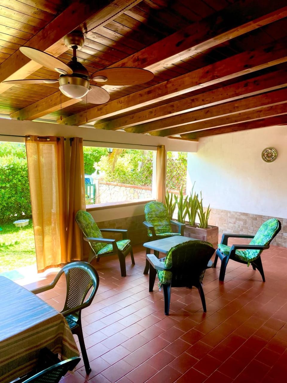 Property building, Garden