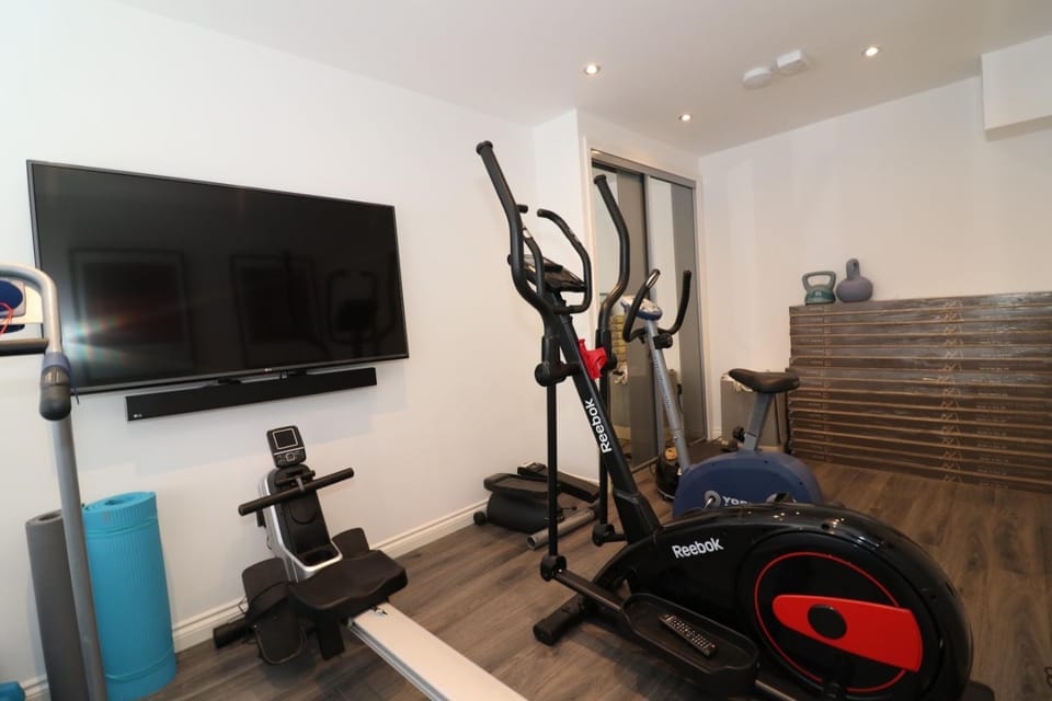 Property building, Fitness centre/facilities
