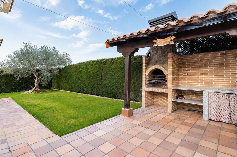 BBQ facilities, Garden, Garden view