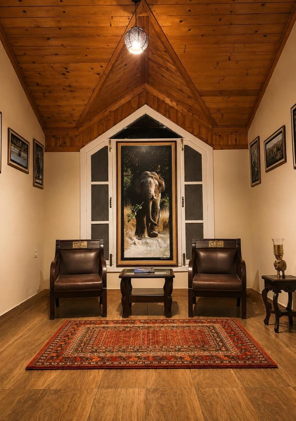 Living room, Seating area