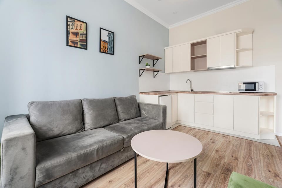 Kitchen or kitchenette, Living room