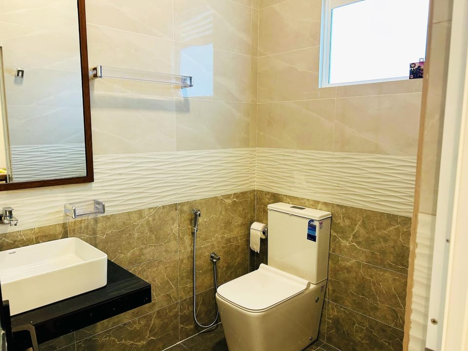 Toilet, Bathroom