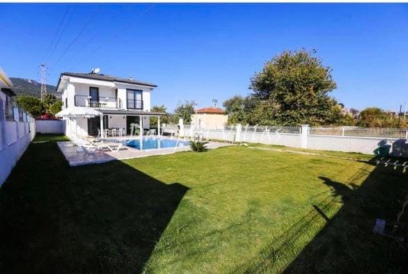 Garden, Garden view