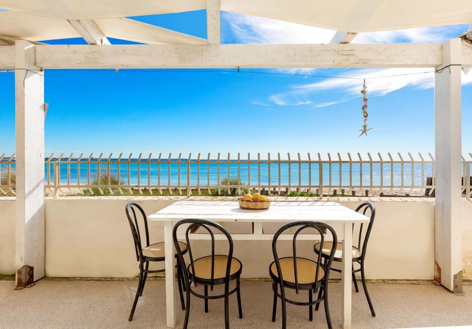 Patio, Sea view
