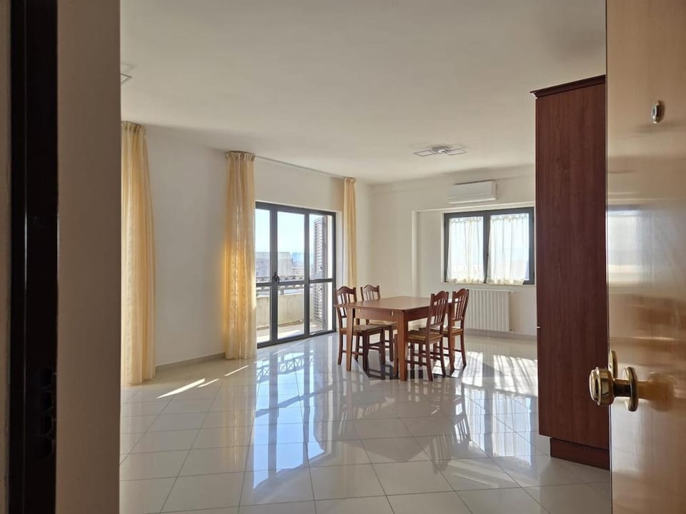 City Hub Urban Flat Apartment in Molise, Italy