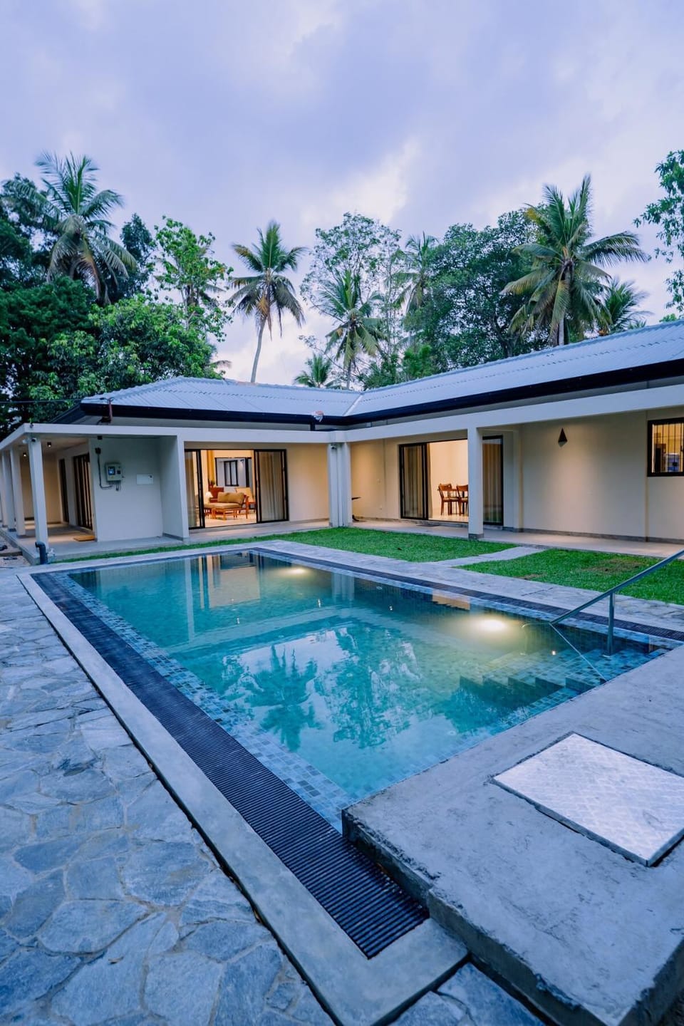 Balcony/Terrace, Swimming pool