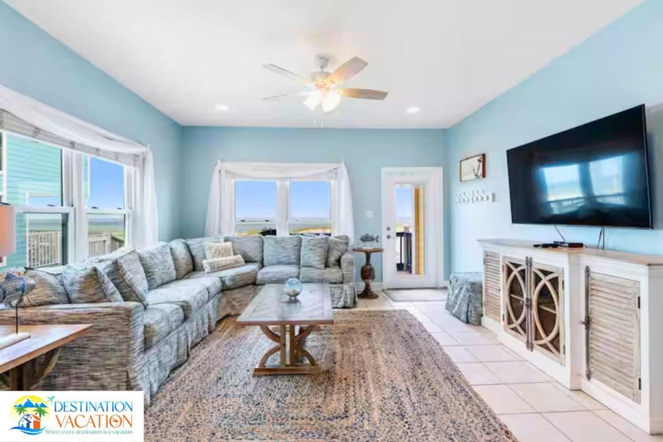 Gulf Shores Paradise Beachfront 5BR Pool Views Apartment in West Beach