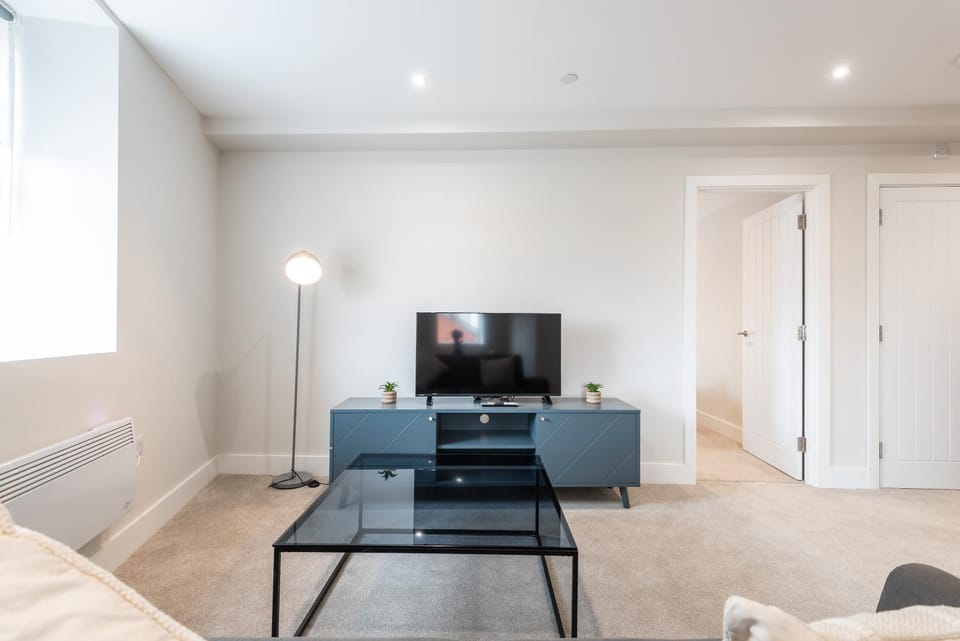 Modern 1BR City Centre Flat Near Hull Old Town Apartment in Hull