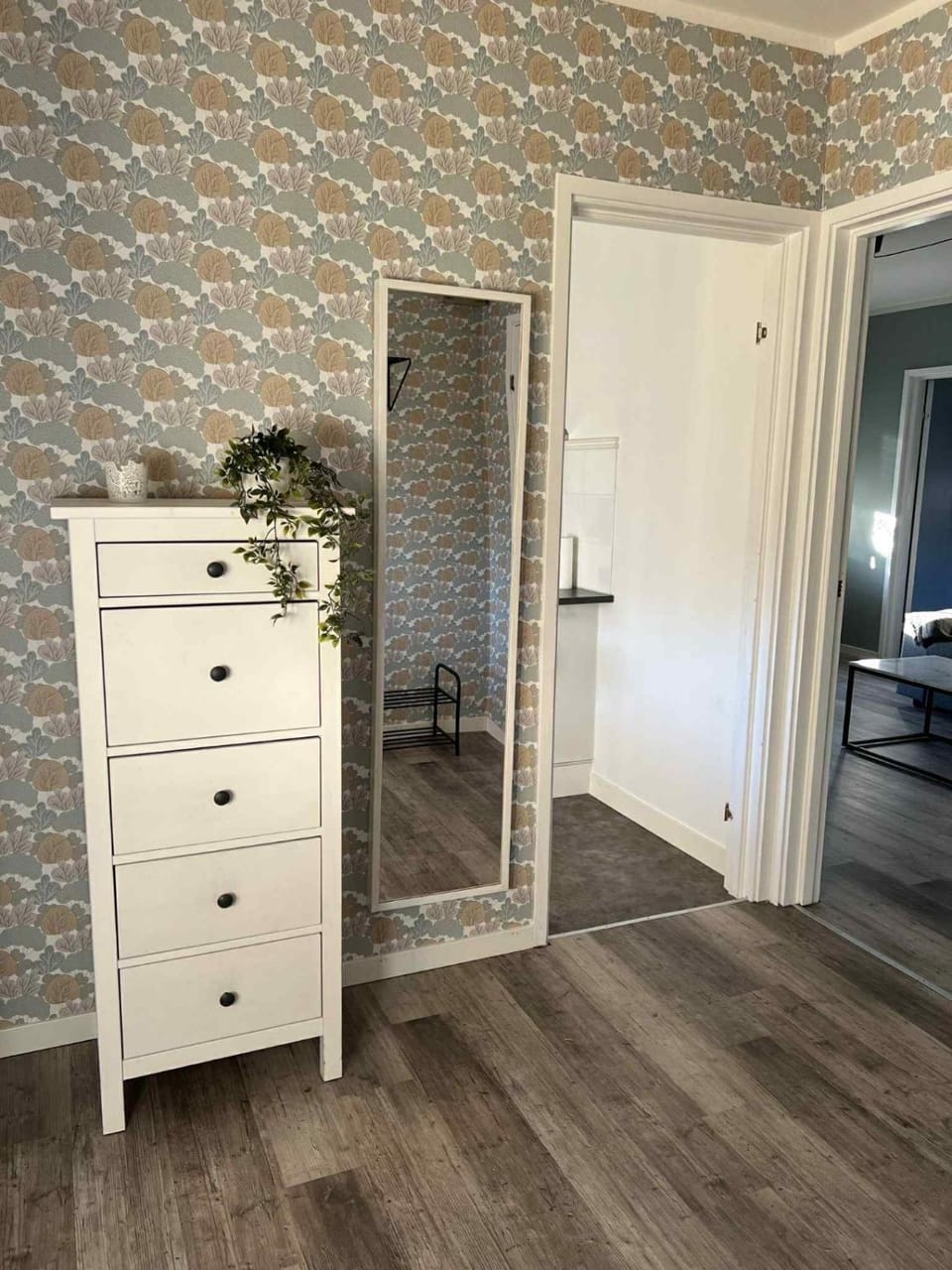 Nice studio apartment in Sandviken! Apartment in Uppsala County, Sweden