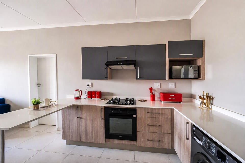 Happiness Retreat Stays -Midrand Apartment in Gauteng
