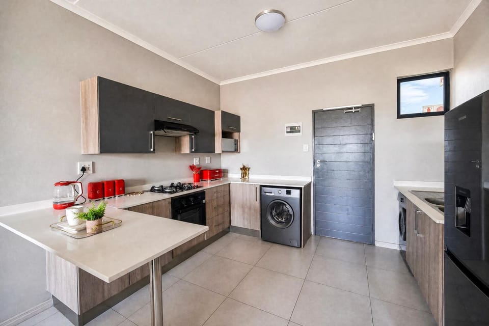 Happiness Retreat Stays -Midrand Apartment in Gauteng