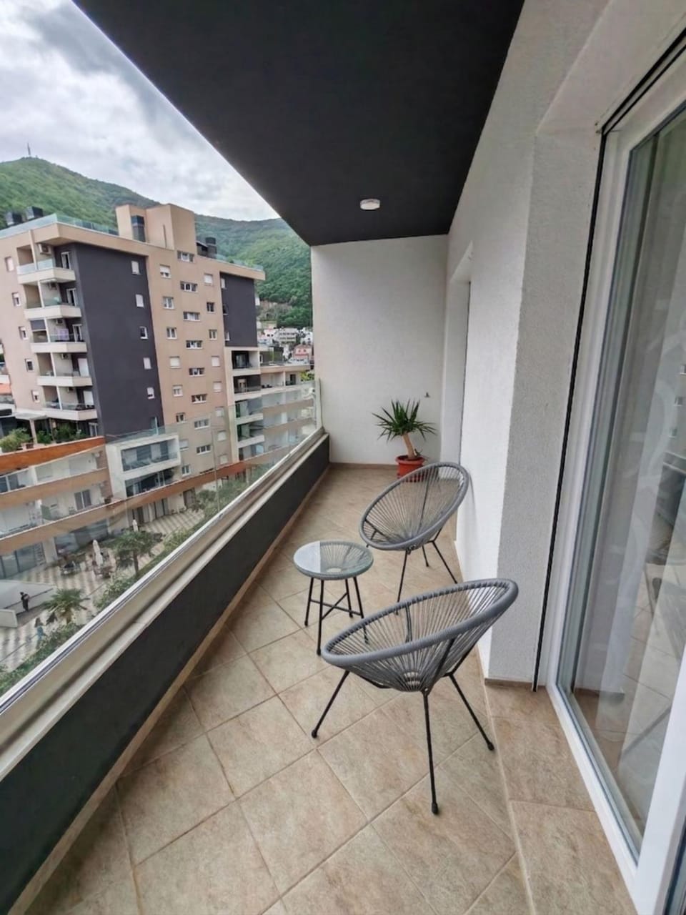 Patio, Day, View (from property/room), Balcony/Terrace, Seating area
