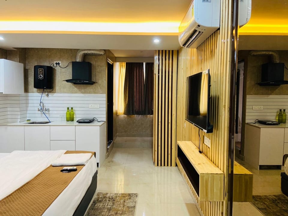 The Warmwood Studio Apartment in Dehradun