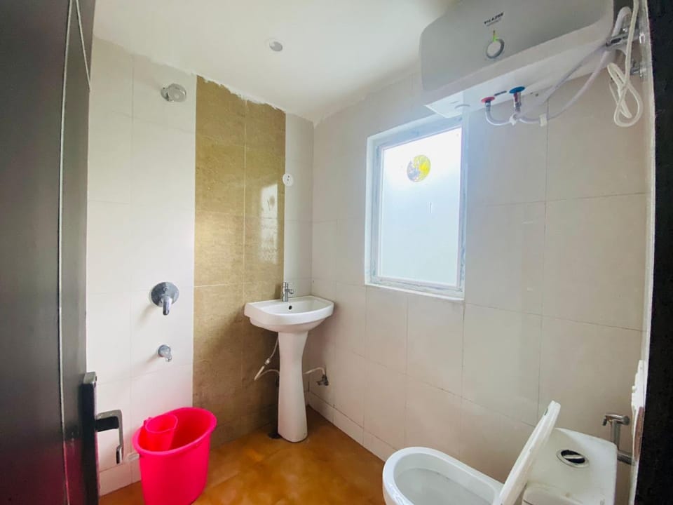 The Warmwood Studio Apartment in Dehradun