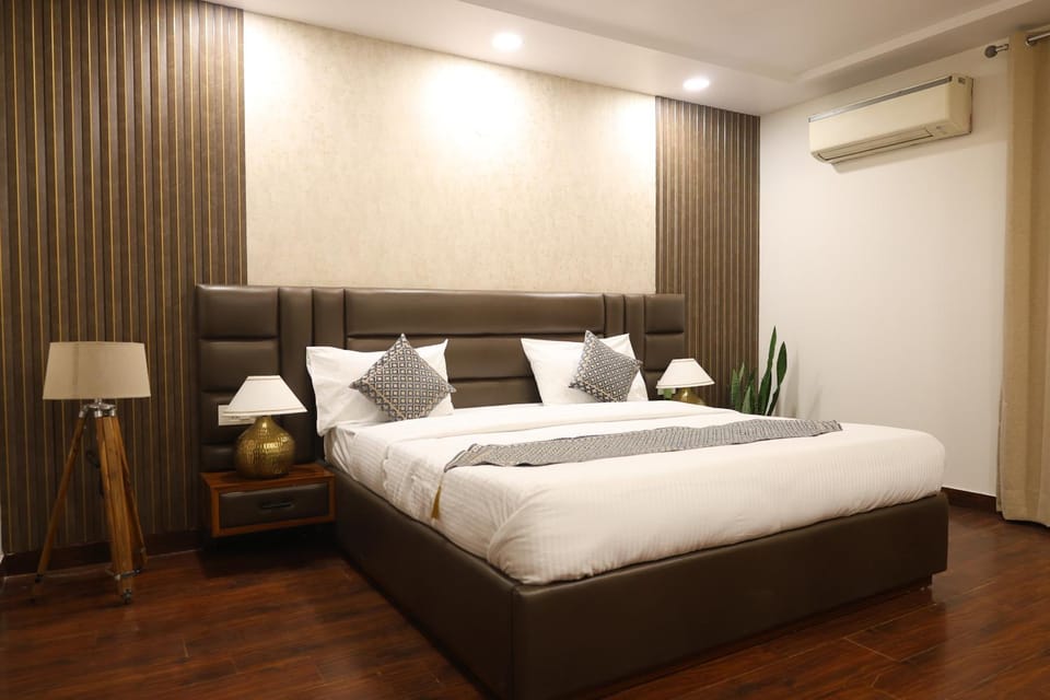 Auraa Suites Vacation rental in New Delhi