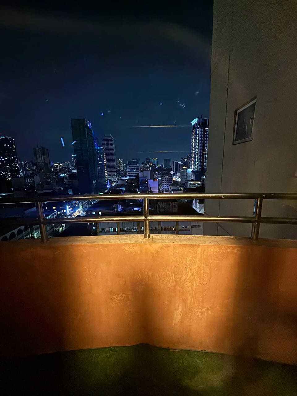 A Stay place in malate with free swimming pool access Vacation rental in Manila City