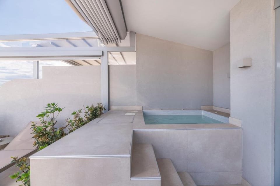 The HostMaster 910 Loft Apartment in Kallithea