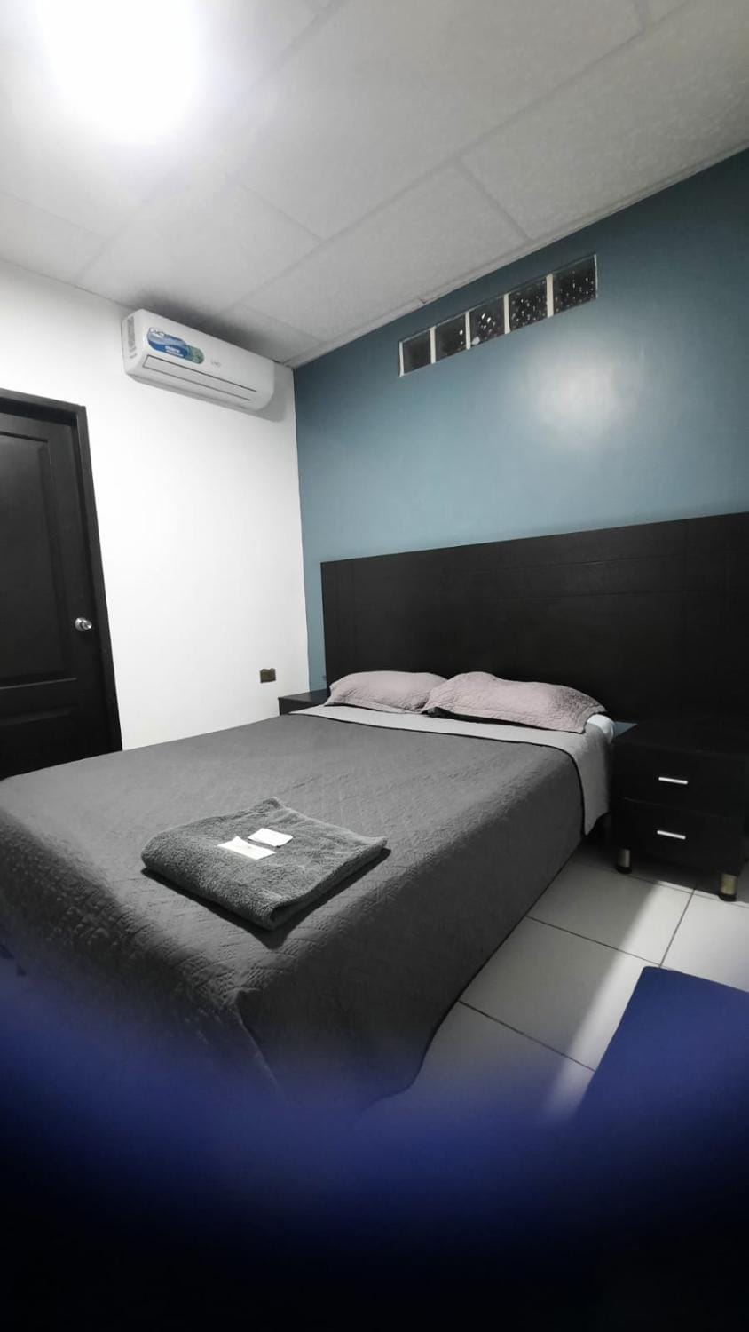 Bed, Bedroom, air conditioner