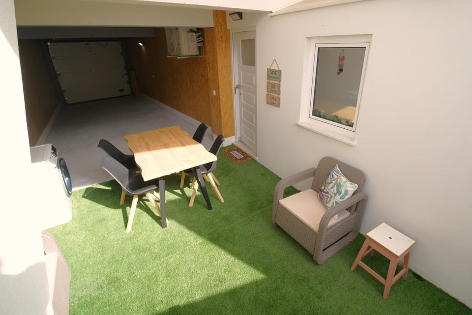 Inner courtyard view