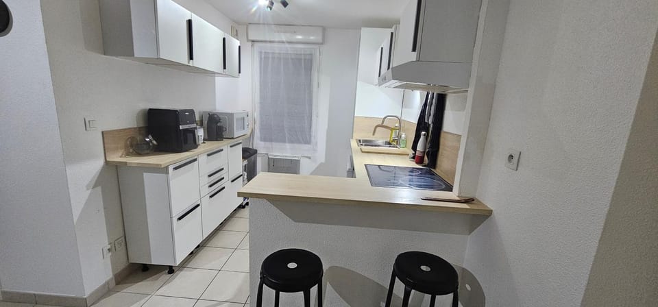 Communal kitchen, stove, kitchen