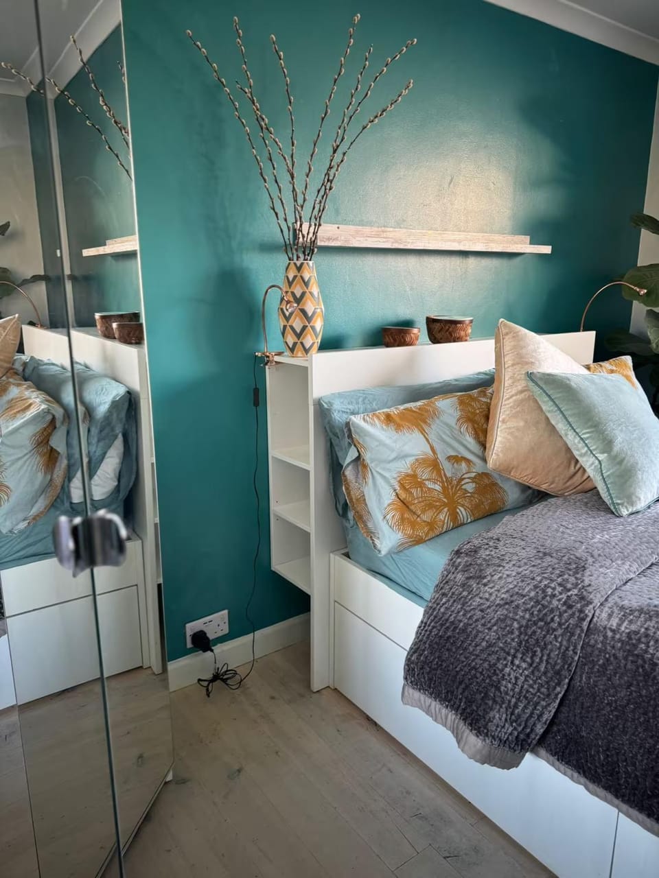 Bed, Bedroom, wardrobe