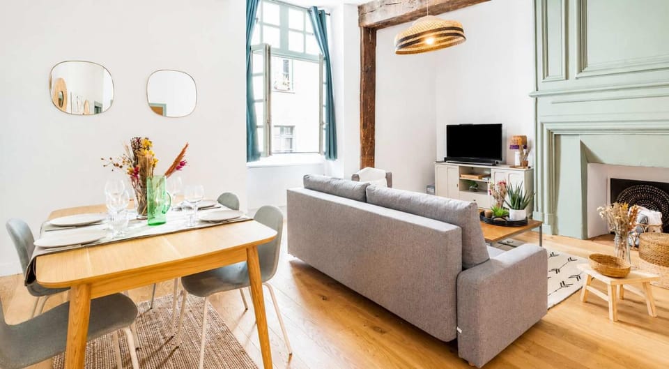 L'Authentique - 1 bedroom cosy & central Apartment in Rennes