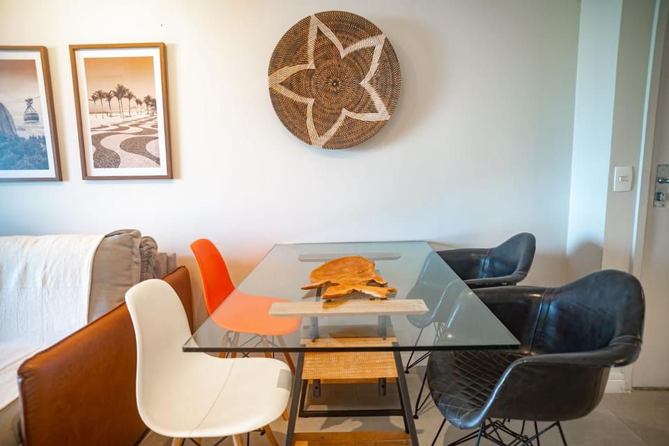 APART HOTEL, Leblon, 2 quadras da praia Apartment in Rio de Janeiro