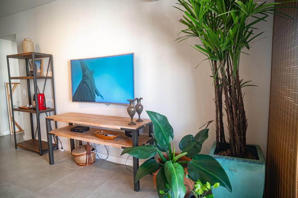 APART HOTEL, Leblon, 2 quadras da praia Apartment in Rio de Janeiro