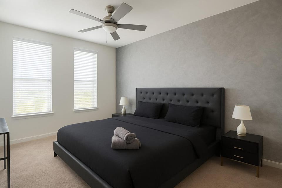 Resort-Style Retreat|1 King/2 Queens, Pool table 6 Apartment in Birmingham