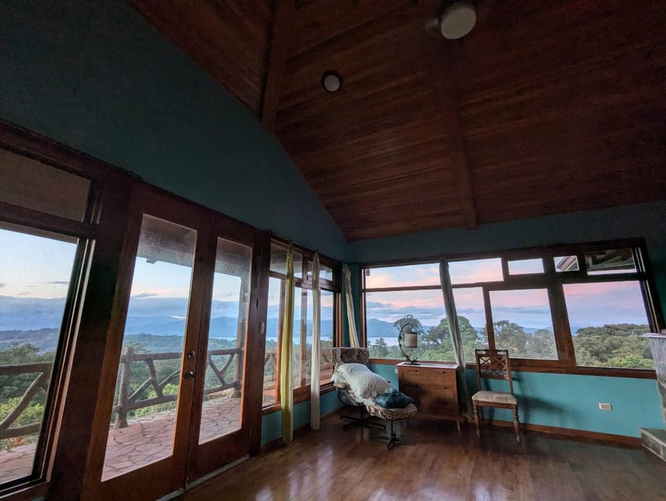 Natural landscape, View (from property/room), Balcony/Terrace, Bedroom, Mountain view